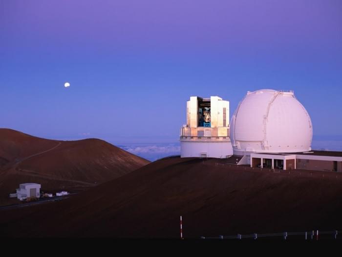 Subaru-Telescope-and-Keck-Observatory-on-Maunakea.jpg