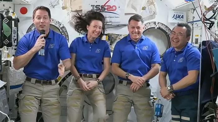 Crew-2-Astronauts-Before-Their-Return-to-Earth.jpg