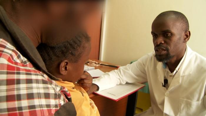 2Doctor-Patient-Mbarara-in-Uganda.jpg