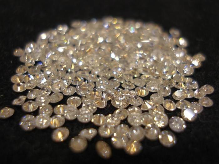 800px-Diamonds.jpg