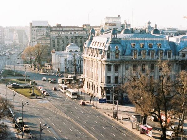 bucharest_street_600.jpg