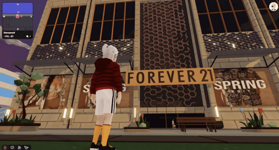 时尚周上 Forever 21 的展示画面｜aboutmetaverse