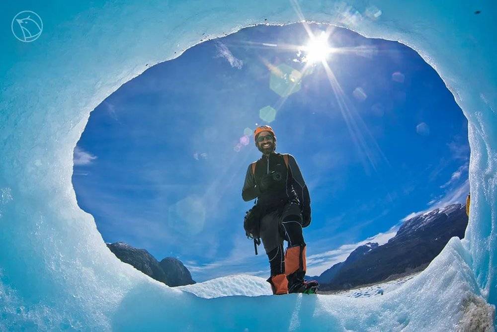 2018年，在智利的钻冰洞中<br>