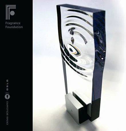 •由该基金会颁发的FiFi Awards被称为“香水业界的奥斯卡奖”<br>