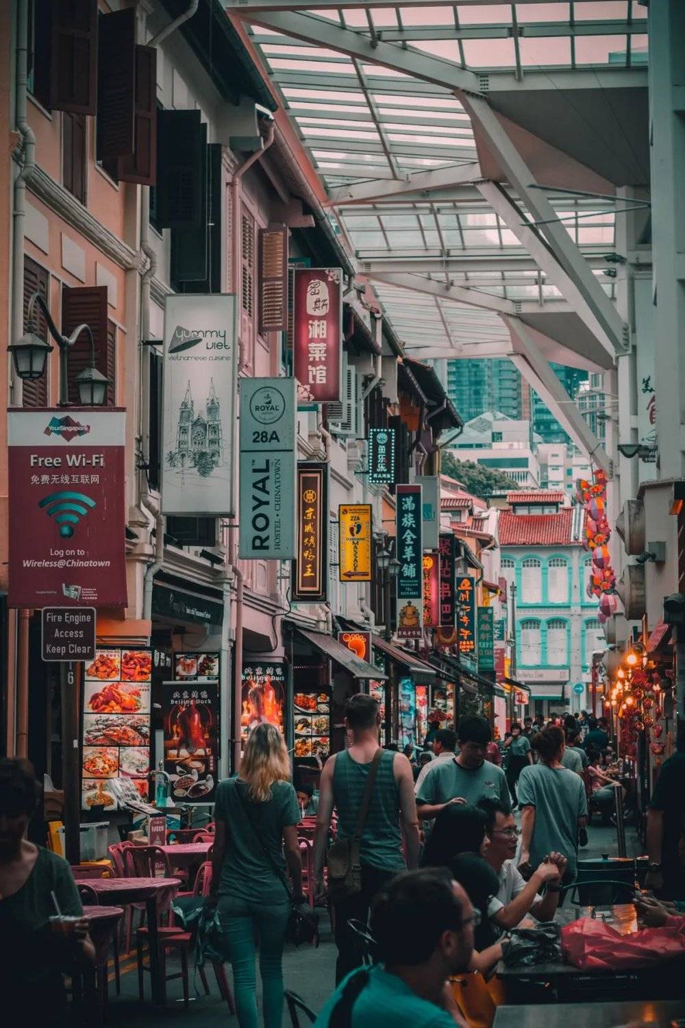 △新加坡闹市街景。/unsplash