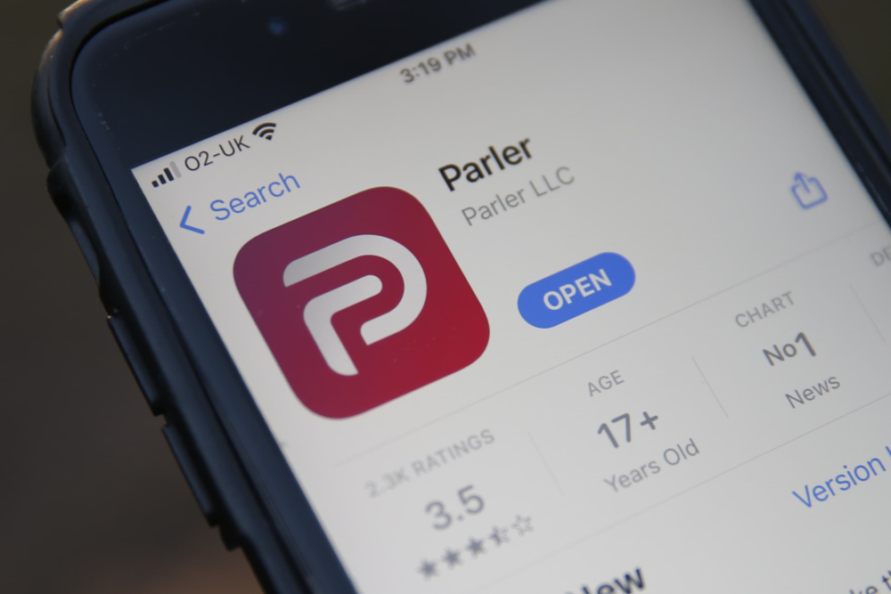 2020年大选期间，Parler被苹果应用商店下架前下载量曾一度骤涨 / 网络<br>