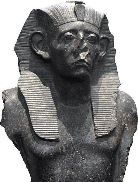 埃及法老辛努赛尔特三世，苏伊士运河的命名就是为了纪念他<br>