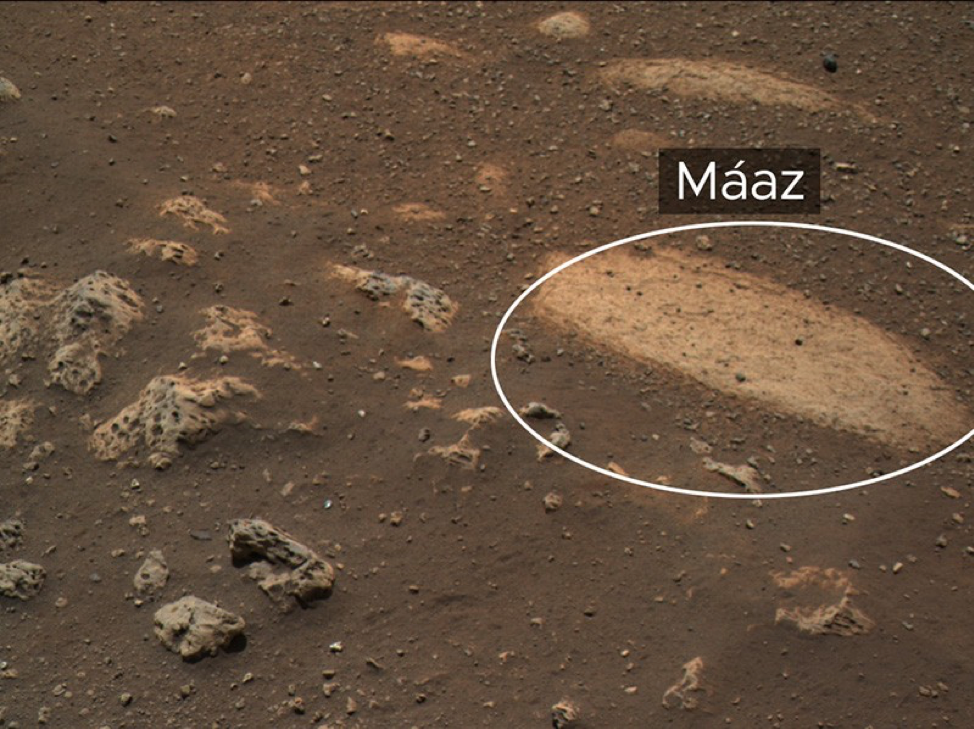 Máaz是“毅力号”使用激光仪研究的岩石之一。分析显示，其化学组成类似于地球上的玄武岩。来源：NASA / JPL-Caltech<br>