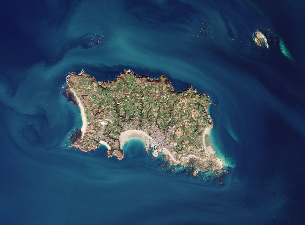 ● 泽西岛卫星俯瞰图 / Wikipedia