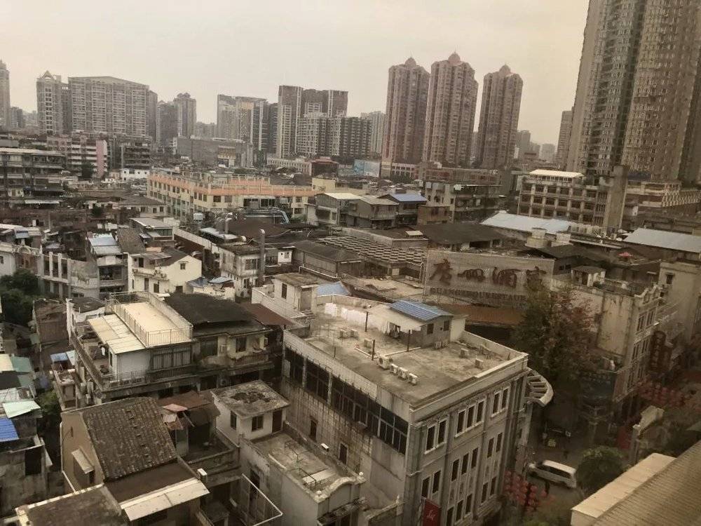 广州上下九步行街附近的老居民区