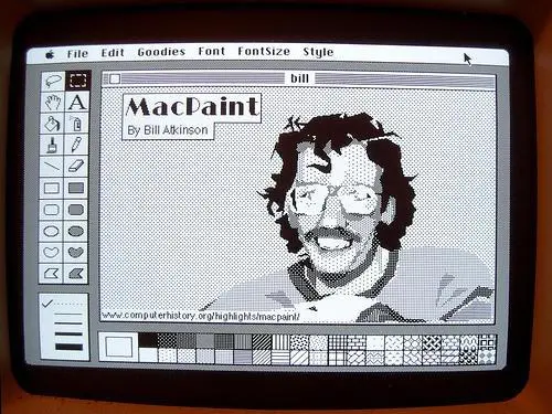 MacPaint程序的编写者Bill Atkinson在MacPaint上绘制的自画像