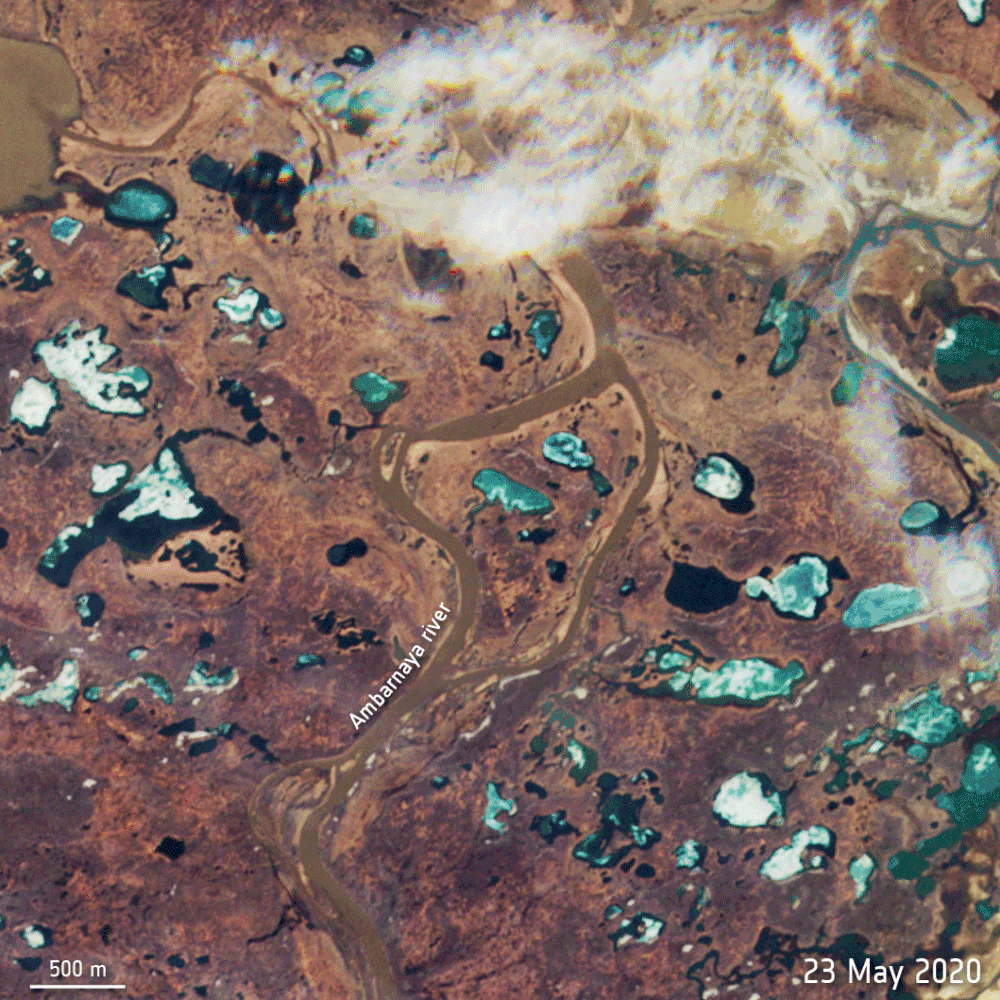 由欧洲航天局卫星在2020年5月23日至6月1日拍摄制作的动图可见，受柴油污染的河水在几天内变成明显的褐红色 / ©European Space Agency<br>