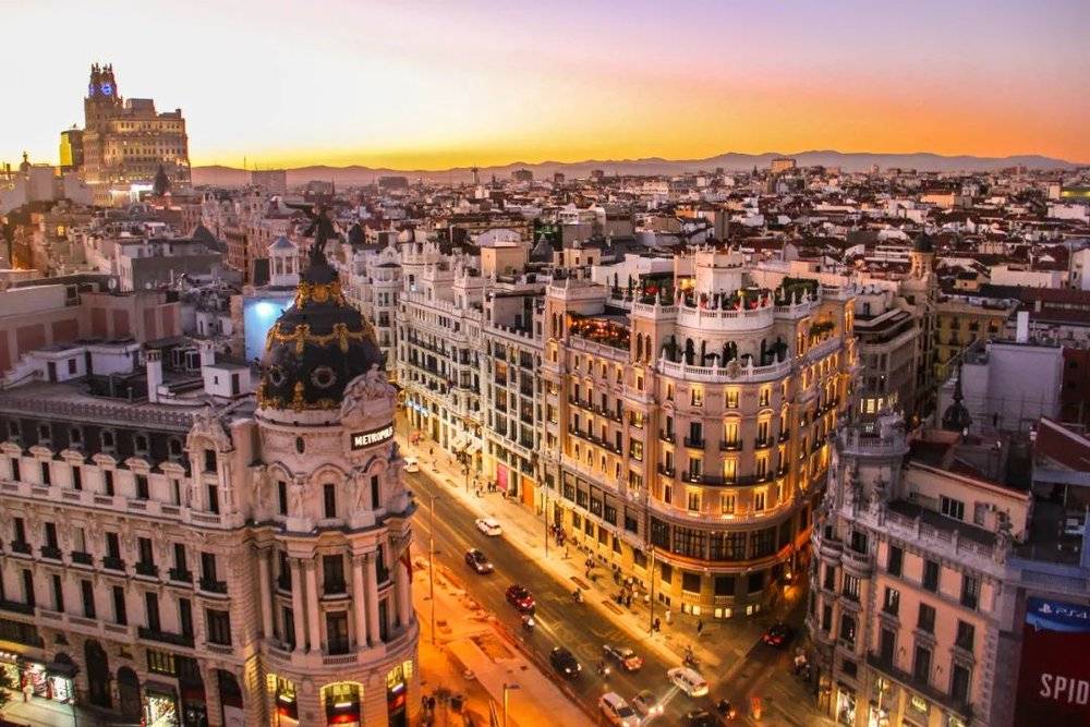 △西班牙首都马德里成为法国游客的天堂。/unsplash<br>
