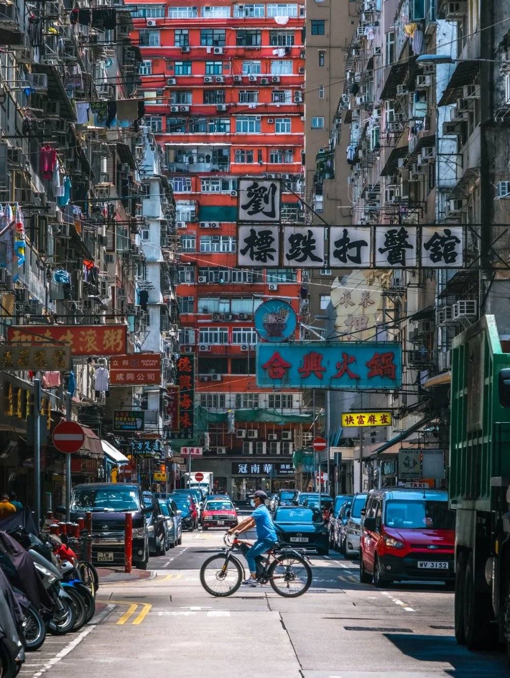 香港街道招牌是风景线。/unsplash<br>