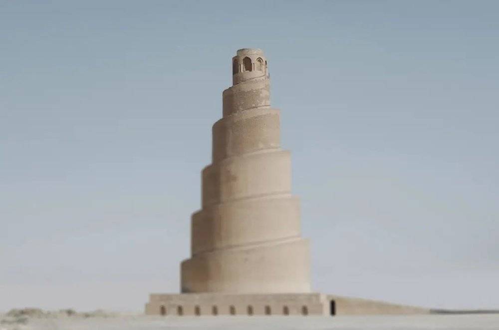 萨迈拉大清真寺的旋转塔