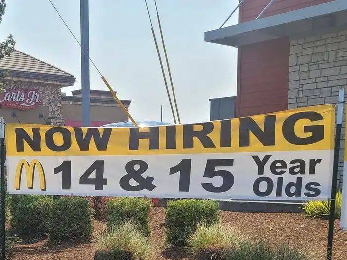 麦当劳宣布雇佣14-15岁的未成年劳工。（图源：《商业内幕》）<br>