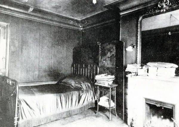 普鲁斯特最后的卧室。<br>