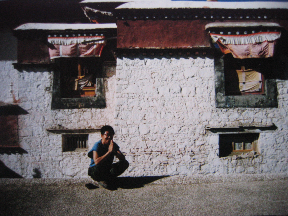 ▲ 某寺庙，西藏（文中图片皆来自华章，拍摄于1996年）<br label=图片备注 class=text-img-note>