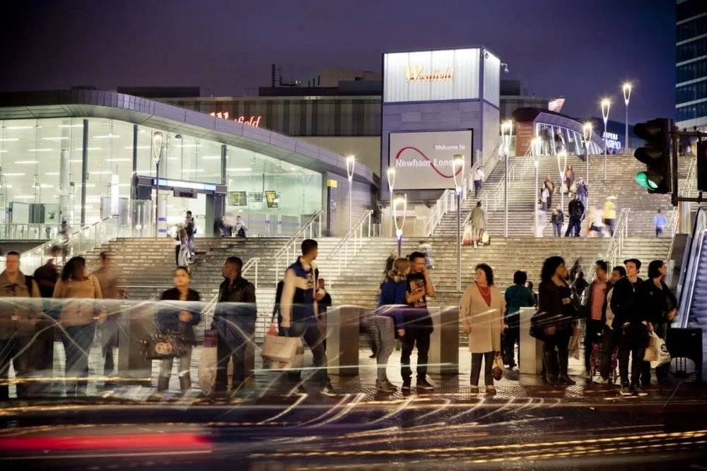 韦斯特菲尔德购物中心景观与公共空间设计 ©AECOM<br>