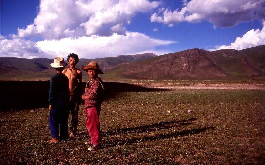 甘孜草原上的孩子 1996年<br>