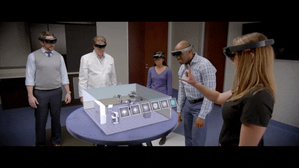 2018年，一家AR公司曾利用Hololens头显来帮助医院改造手术室<br>
