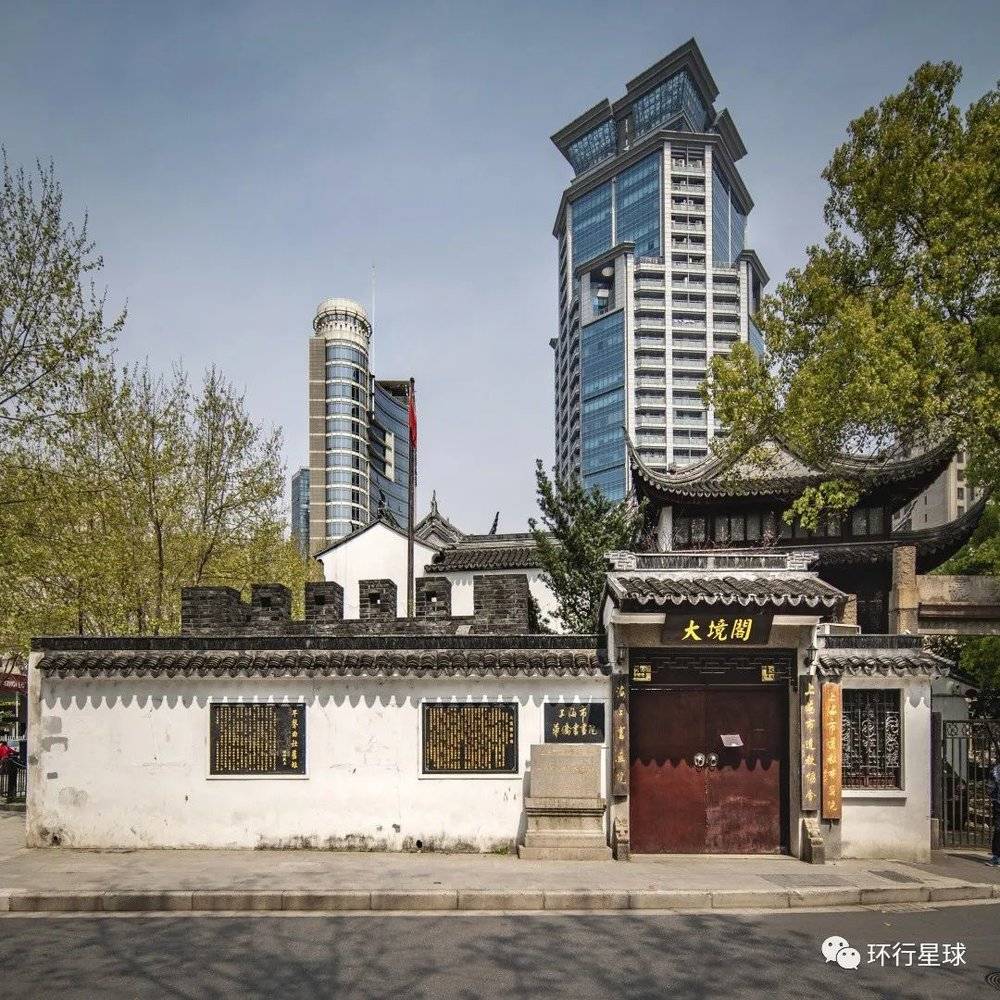 上海仅存的古城墙和大境阁，2020.4<br>