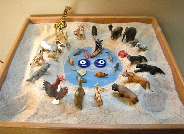 动物与海洋 | Expressive Sandworks: Sandplay Therapy<br>