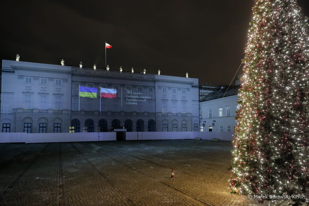 ● 今年1月9日，波乌两国庆祝建交30周年 / Twitter@AndrzejDuda