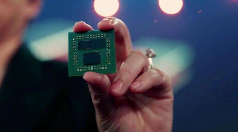 AMD 基于 3D Chiplet 封装的 Ryzen 9 5900X CPU.<br label=图片备注 class=text-img-note>