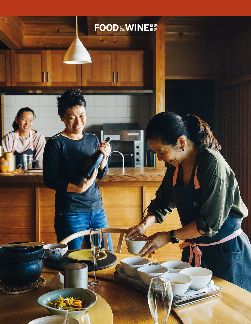 右一：米其林二星的日本主厨中山妮琪 (Niki Nakayama) 。<br>
