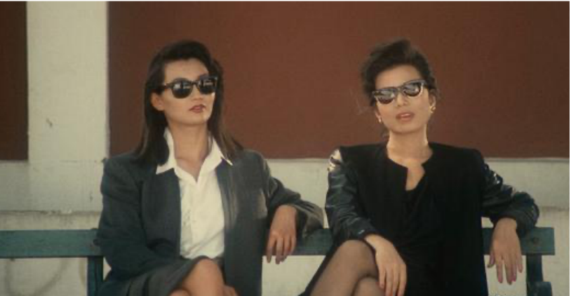 张曼玉和钟楚红的1988年版《流金岁月》剧照，是港风的标志年代。<br>