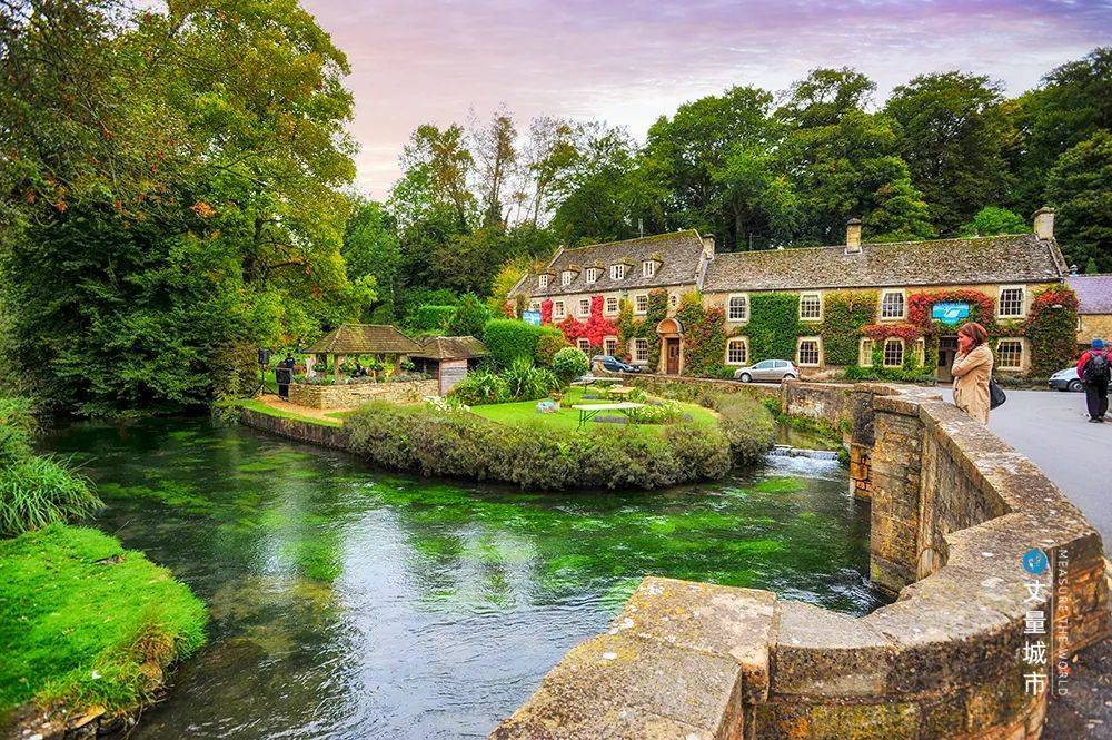 有着英格兰最美丽村庄之称的拜伯里