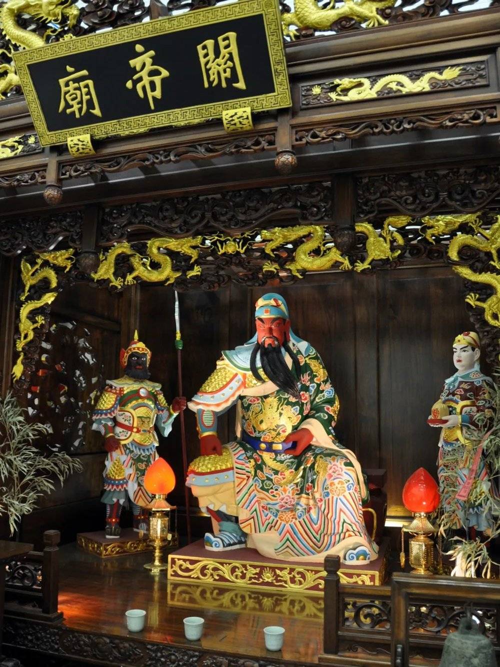 日本大阪市关帝庙内的关羽神像。/Wiki