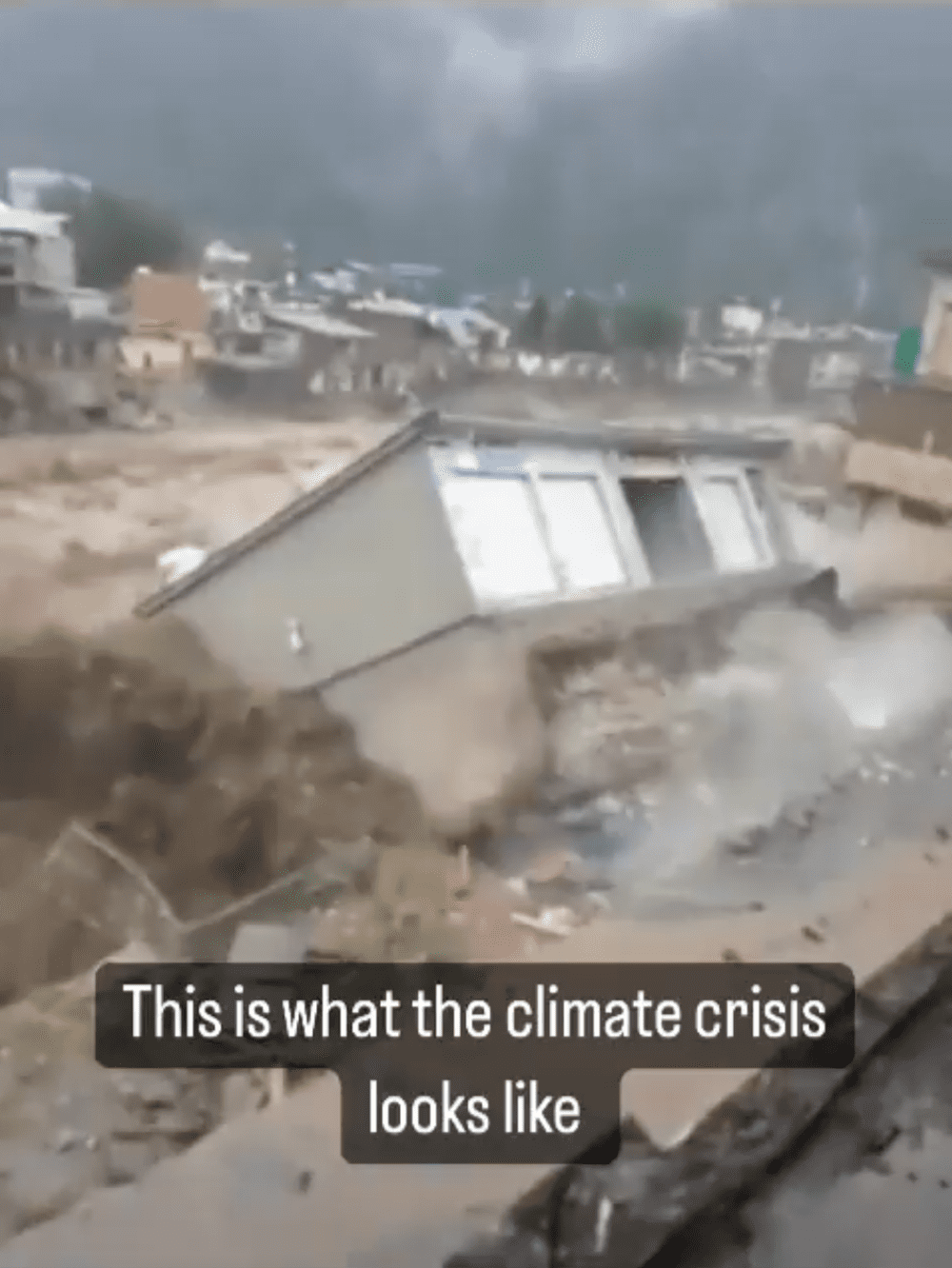 “这就是气候危机的样子。” / 视频截图<br>