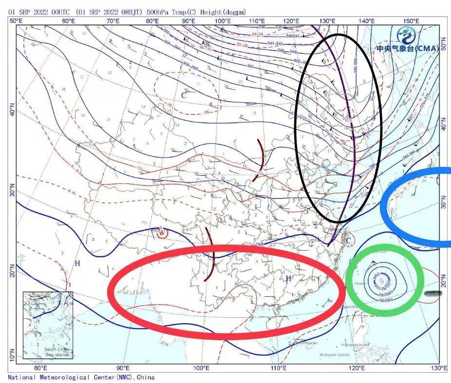 北京时间9月1日8时的500hPa天气图。可以看到随着北侧西风槽（黑圈）的影响，副热带高压即将断裂成西侧单体（红圈）和东侧单体（蓝圈），让轩岚诺（绿圈）顿时陷入迷茫<br>