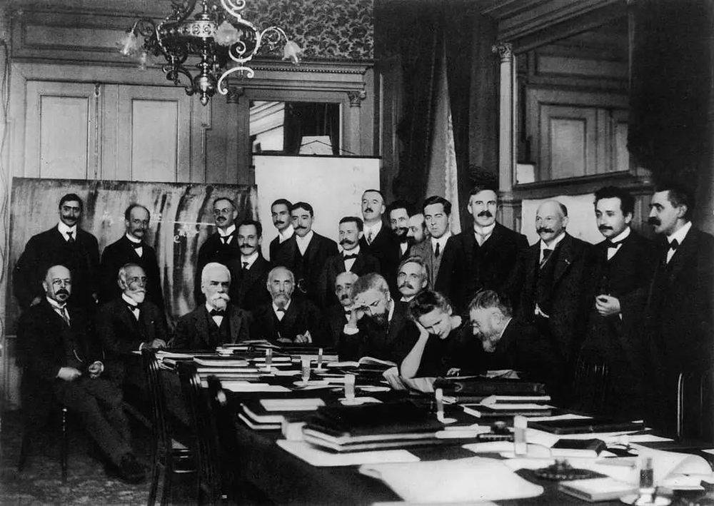 1911年第一次索尔维会议