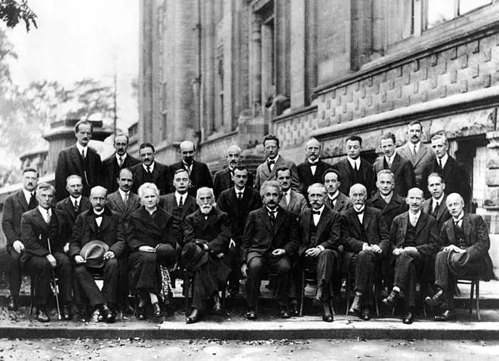 1927年第五次物理学索尔维会议