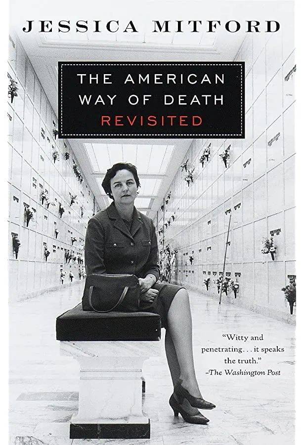 Jessica Mitford 的《美国式死亡》曾经改变美国殡葬业｜亚马逊商城<br>