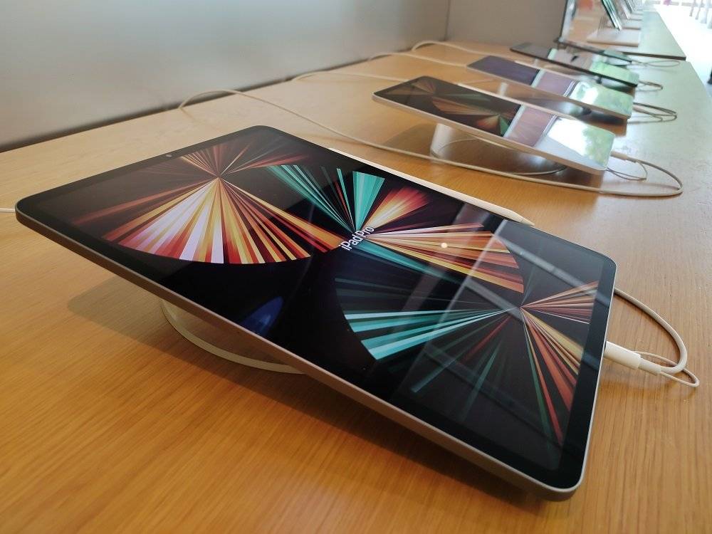 Apple Store里的iPad 图源：时代财经<br>