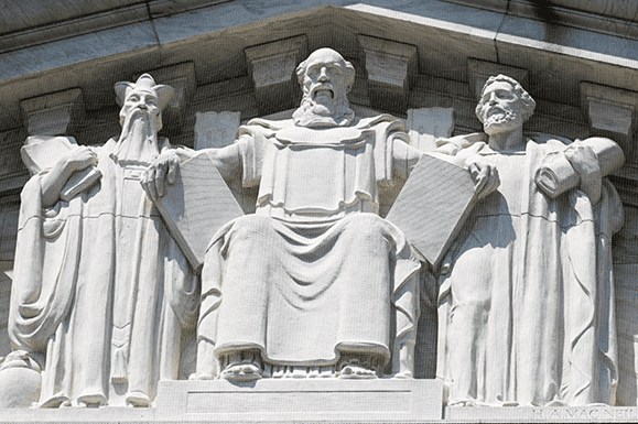 最高法院门楣上的孔子、摩西和梭伦。来源/美国最高法院官网<br label=图片备注 class=text-img-note>