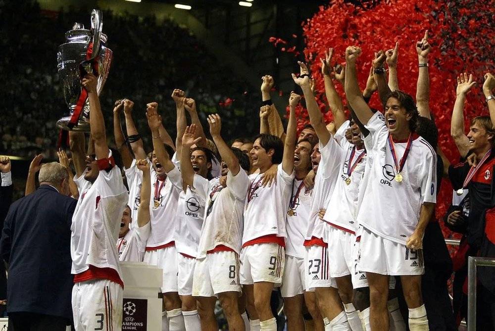 2003年，马尔蒂尼带领AC米兰夺得欧洲冠军杯。图/Soccer illustrated