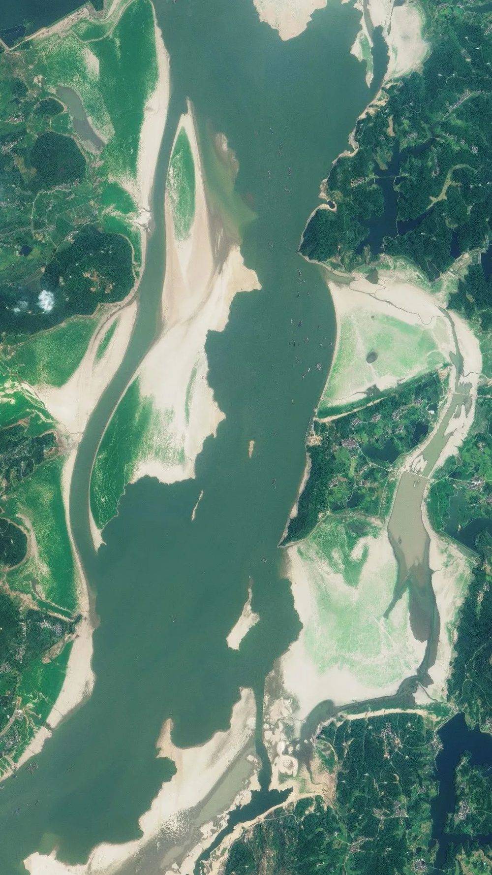 2022年8月鄱阳湖卫星图片  | 共生地球遥感实验室<br>
