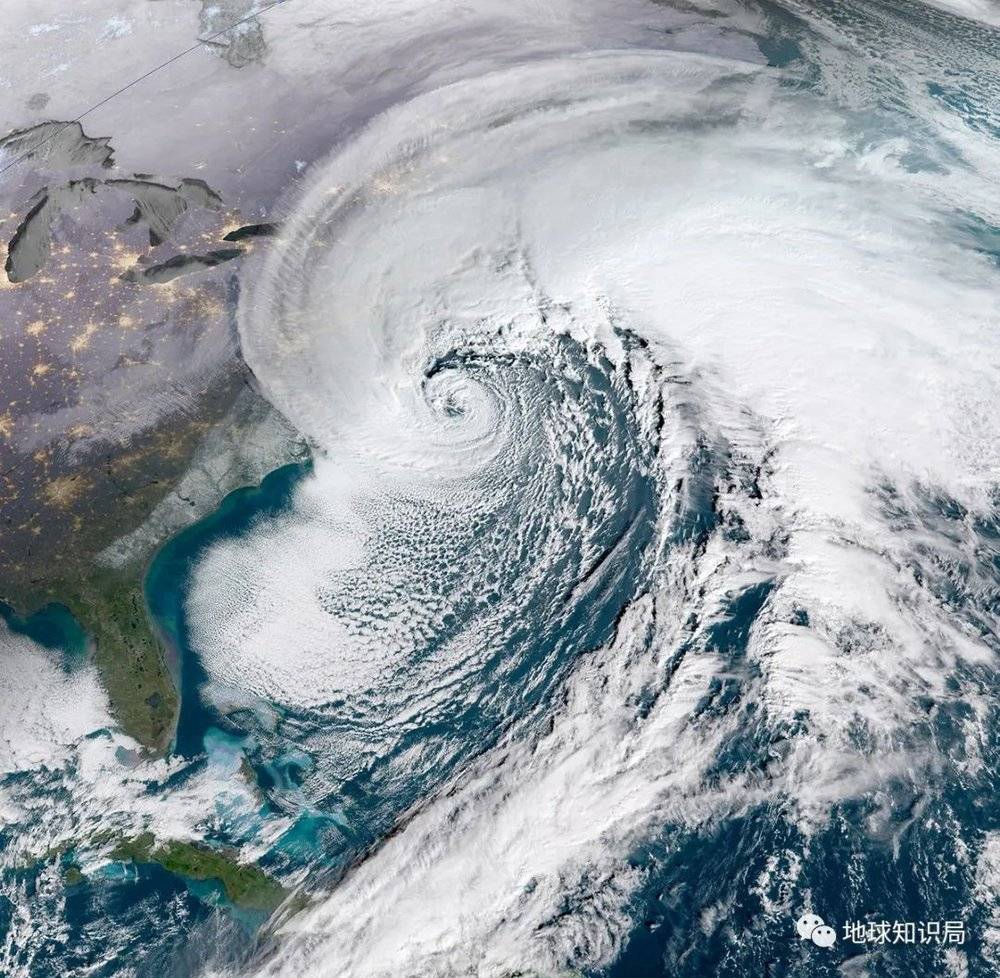（2018年1月4日 北美气象炸弹 图：NOAA）