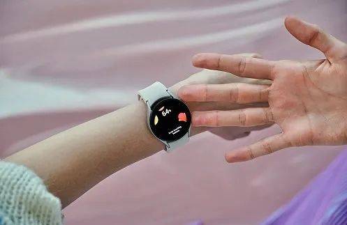 智能手表早就成为一种“运动装备”似的存在丨图片来源  Samsung HK<br>