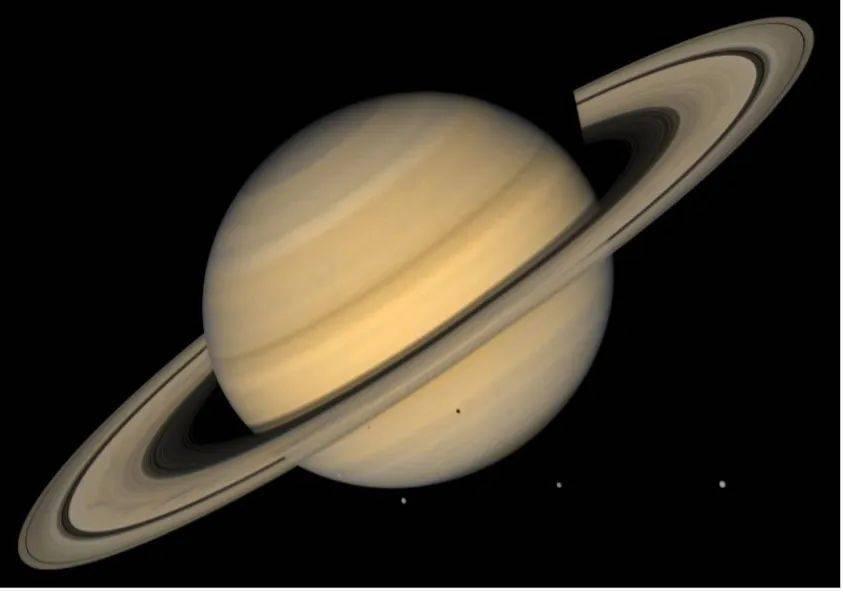 土星随时有可能从木星手中夺回卫星之王的称号 | NASA<br label=图片备注 class=text-img-note>