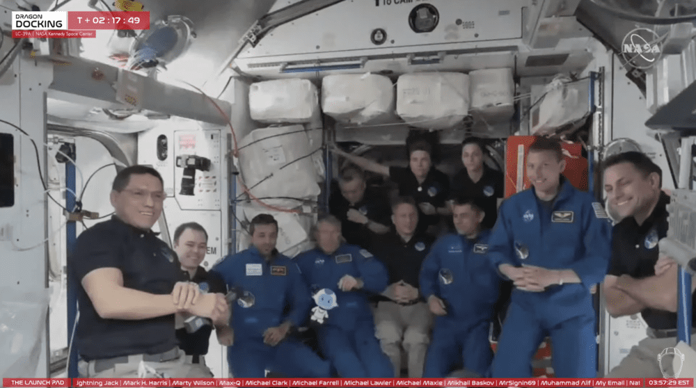 Crew-6机组成员登陆国际空间站的欢迎仪式