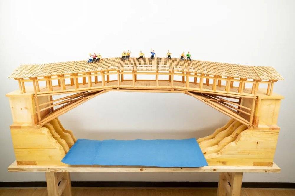 编木拱桥完整结构模型