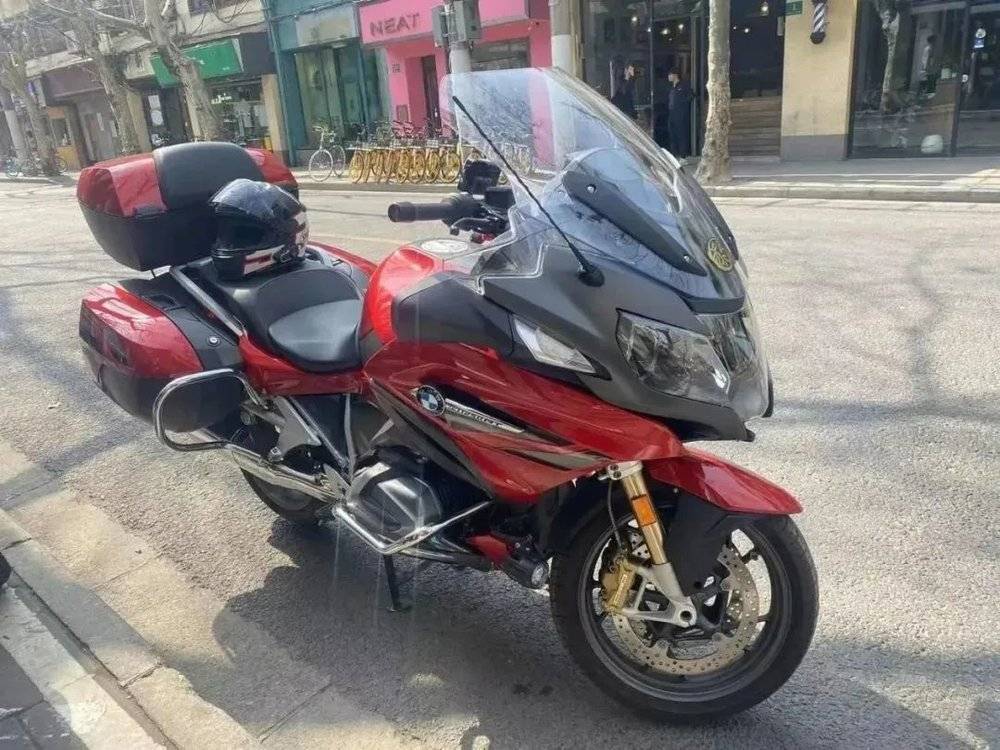 Tony的摩托车