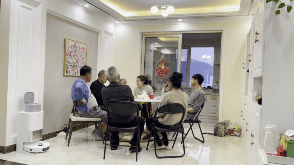 春节家庭读书会，视频截图
