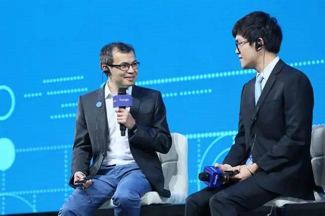 Demis Hassabis和柯洁<br label=图片备注 class=text-img-note>